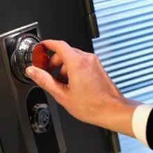Advantage Locksmith Store Euclid, OH 216-714-0231 - sb-com-01